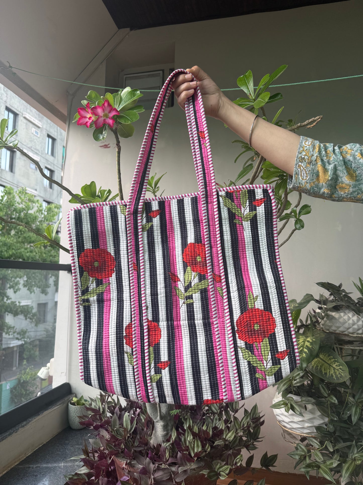 Quilted tote bag