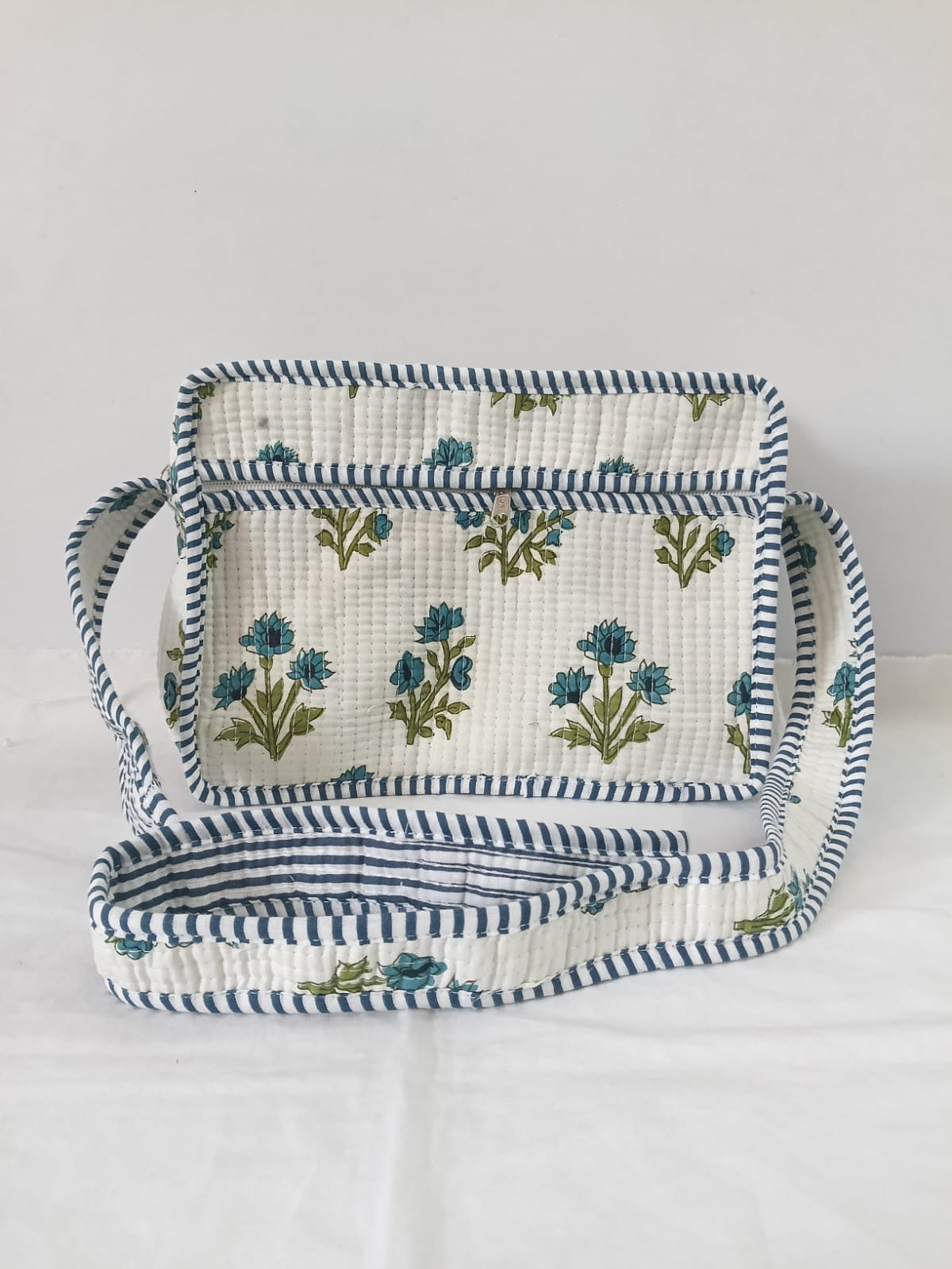 Sling bag