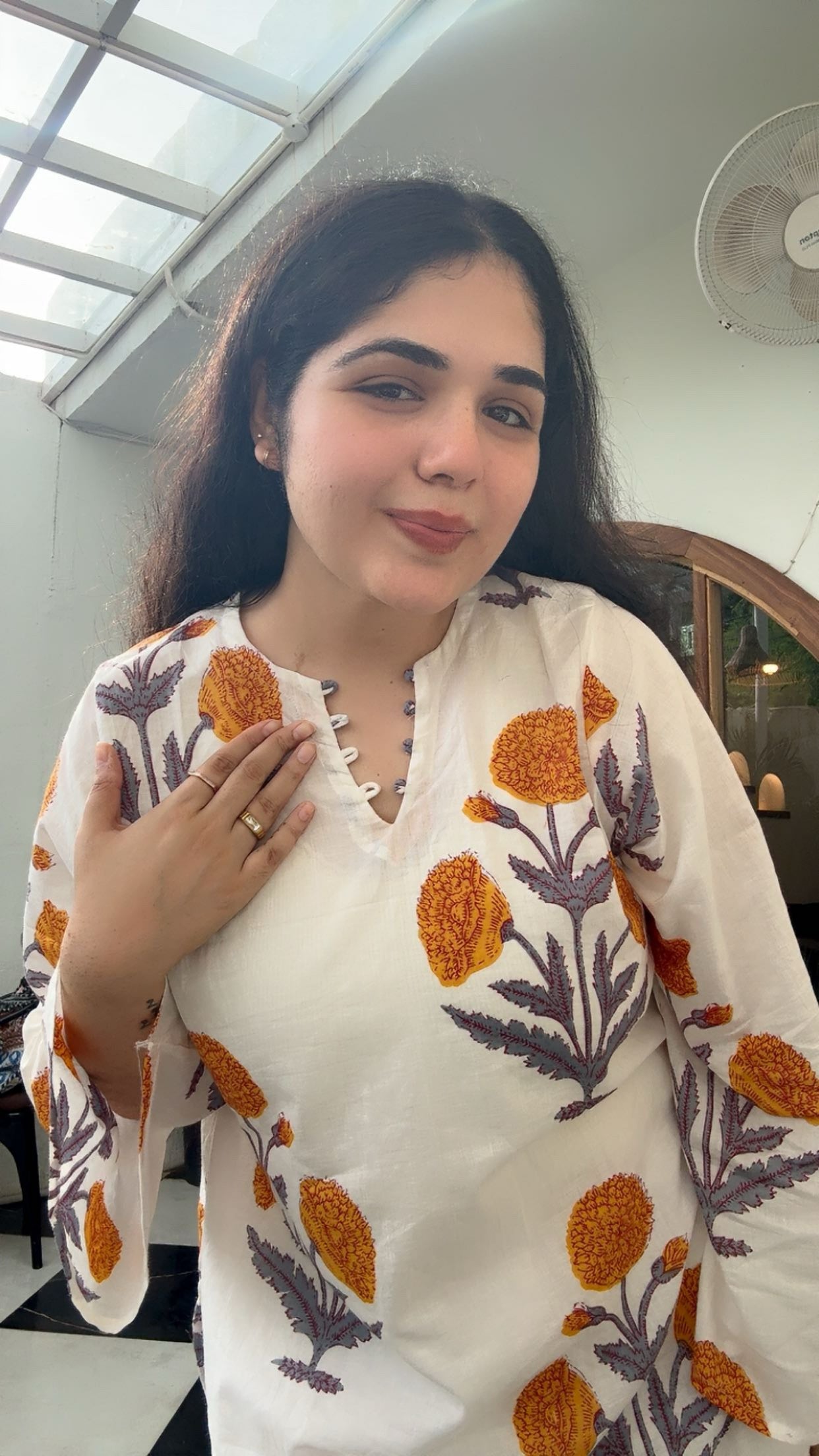 Guldasta Kurti