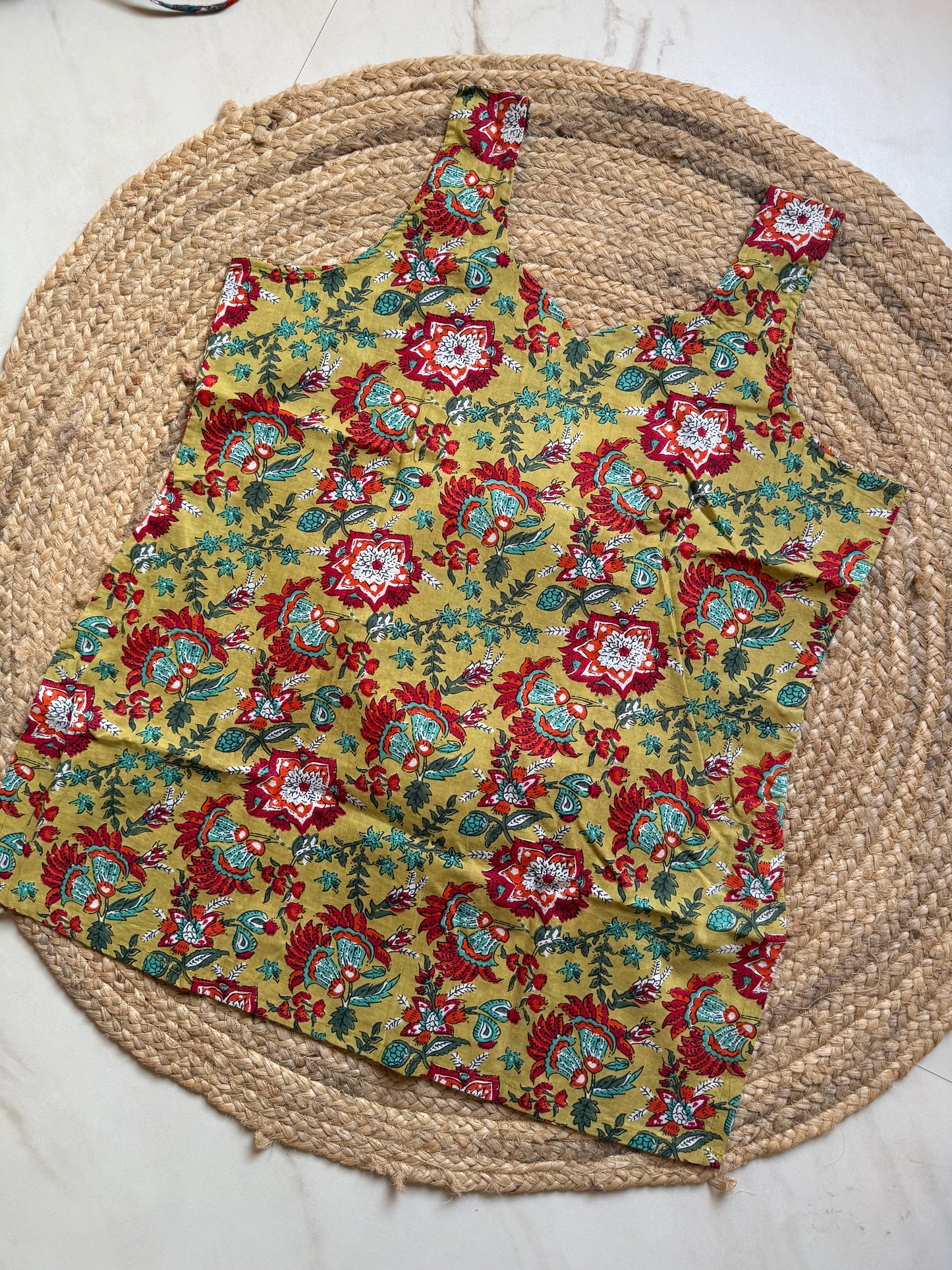 Sleeveless short Kurti