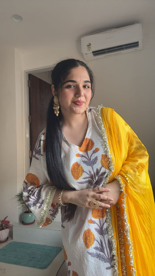 Peela Phool  Suit Set