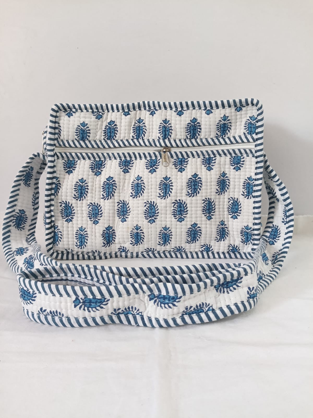 Sling bag