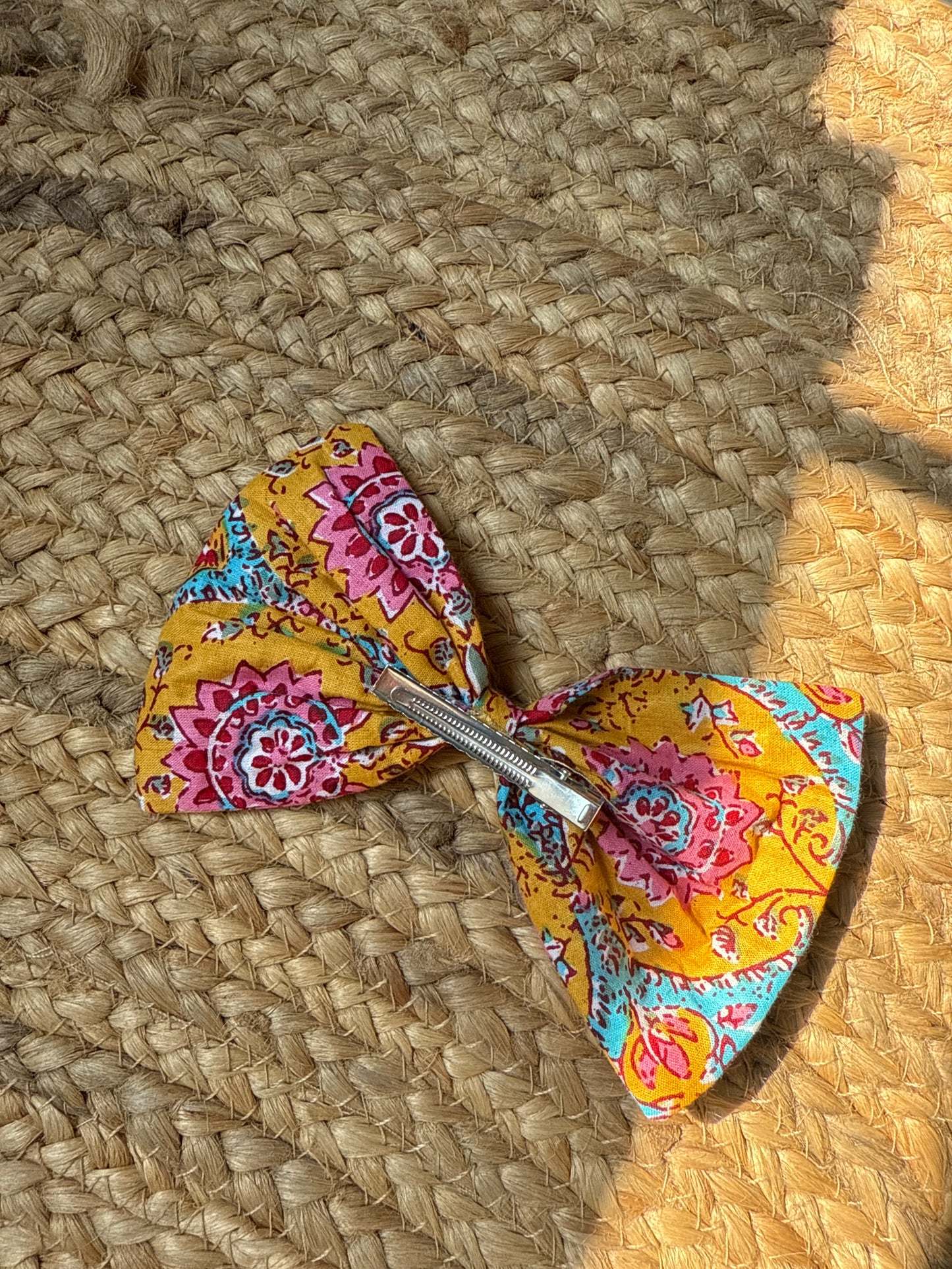 Multicolor hair bow