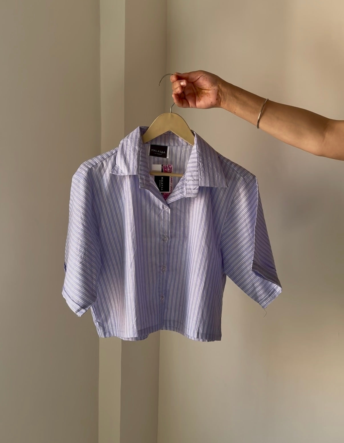 Crop shirt