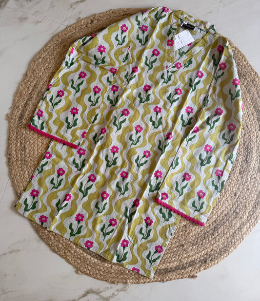 A line sleeves collared Kurti