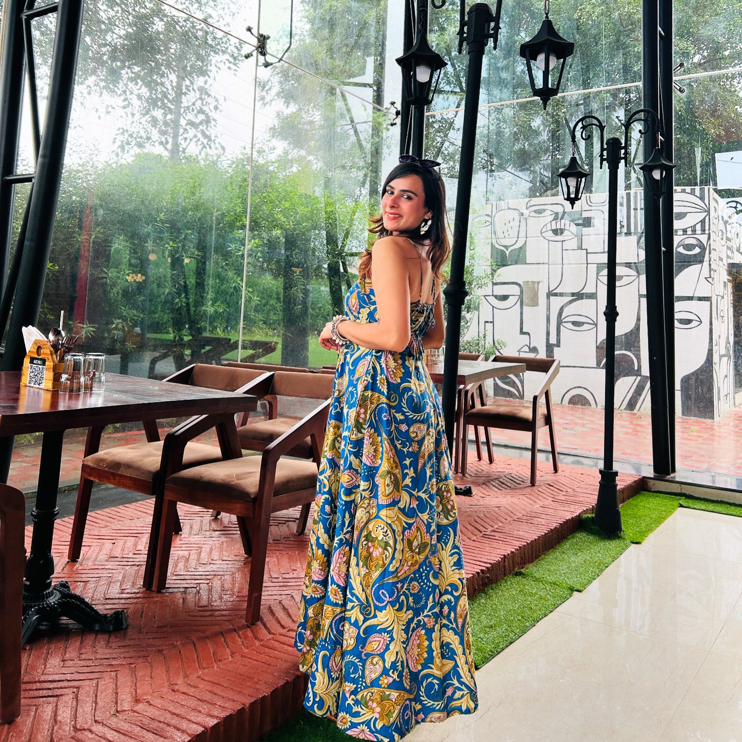 Choker pattern Dress