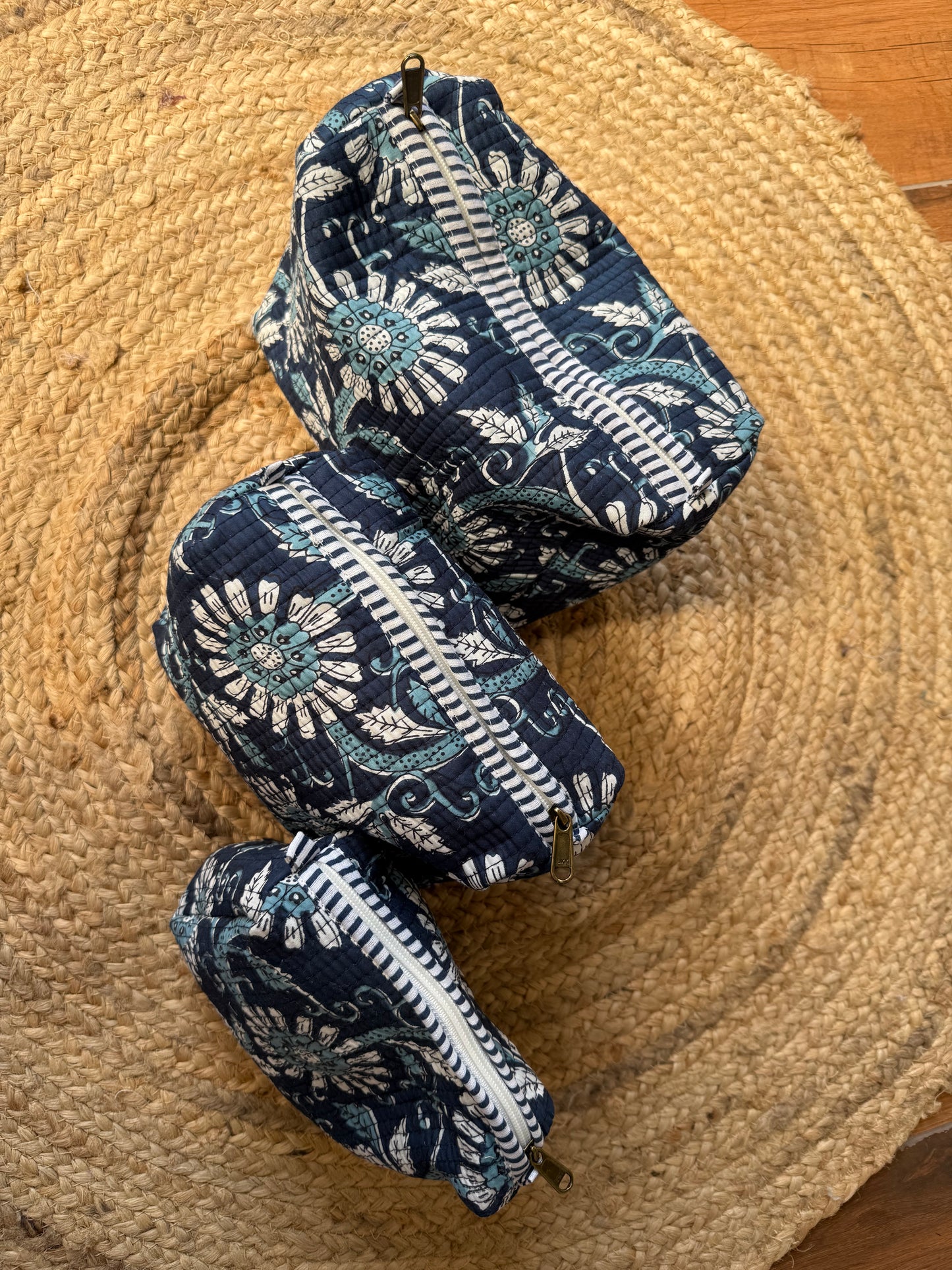 Navy makeup/toiletry/cosmetic pouches