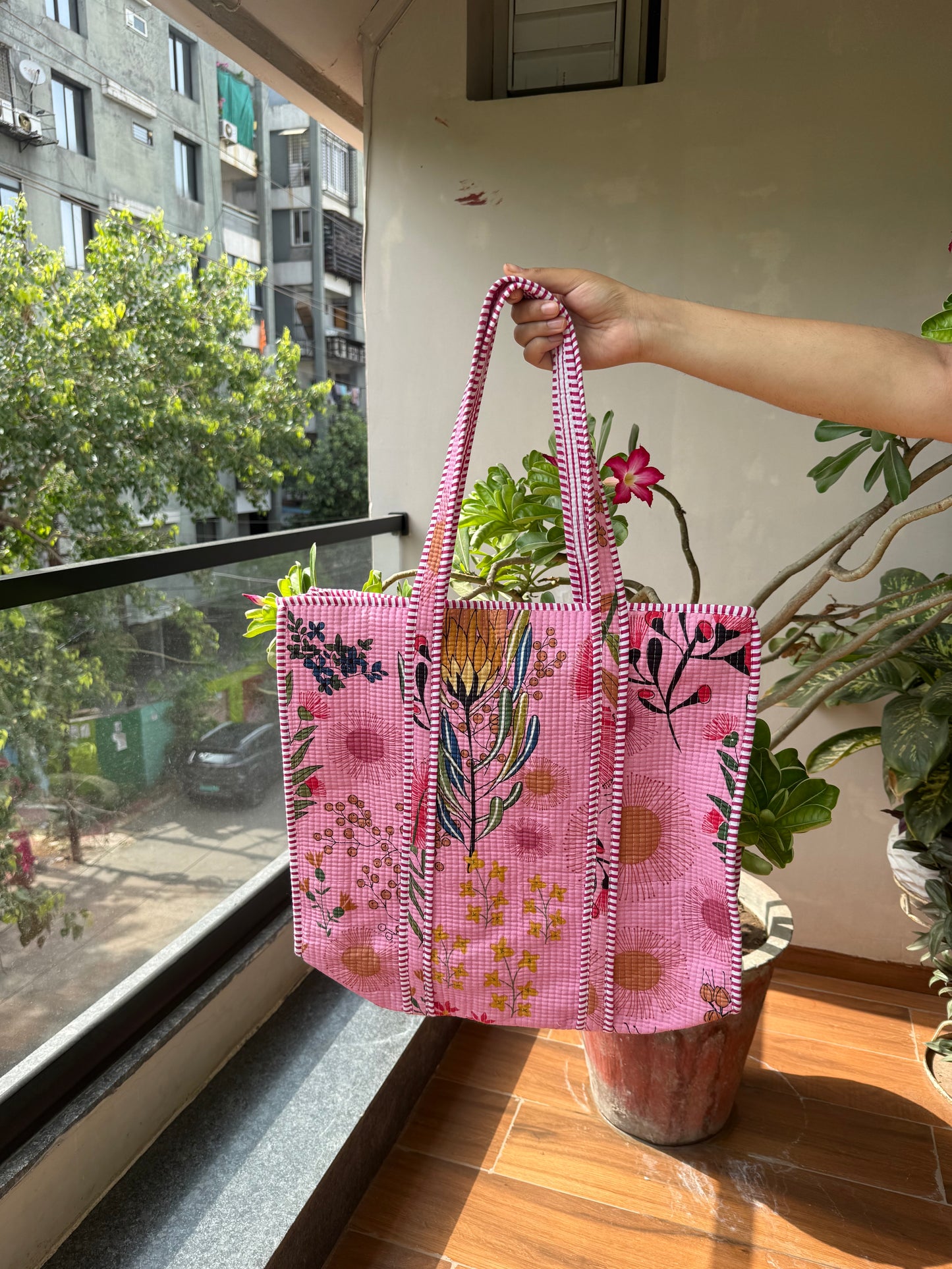 Quilted tote bag