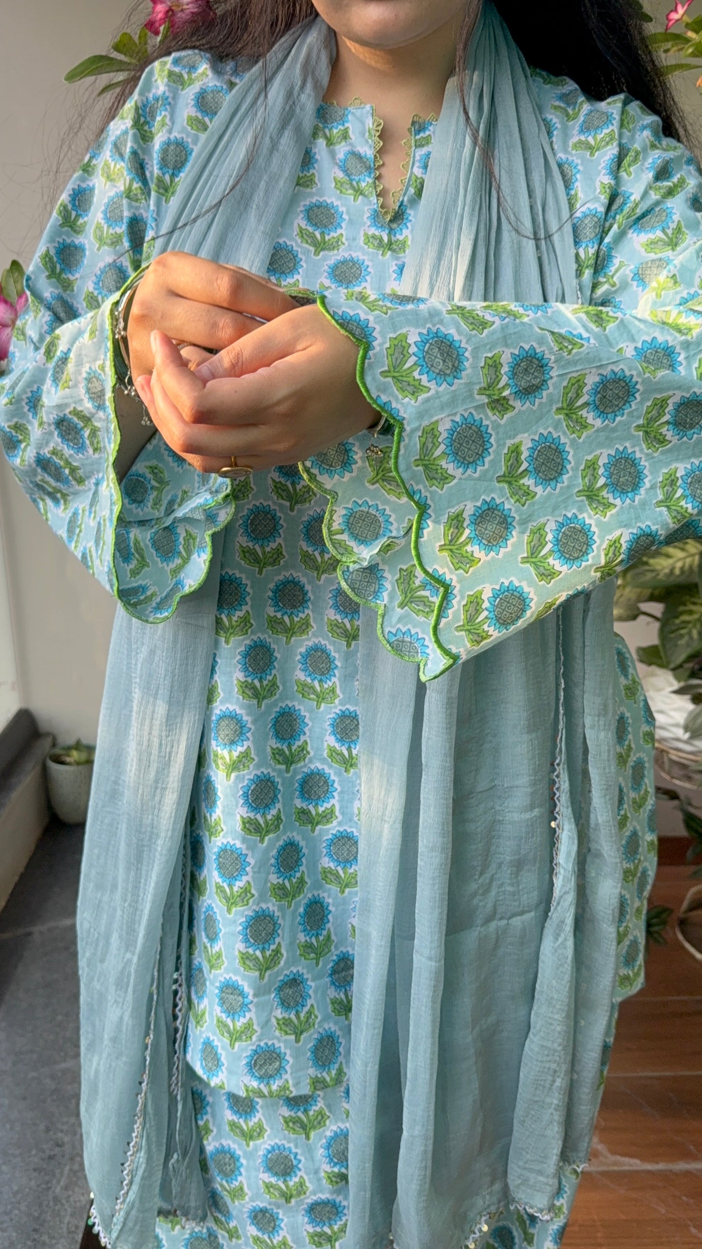Phoolwari Salwar Set