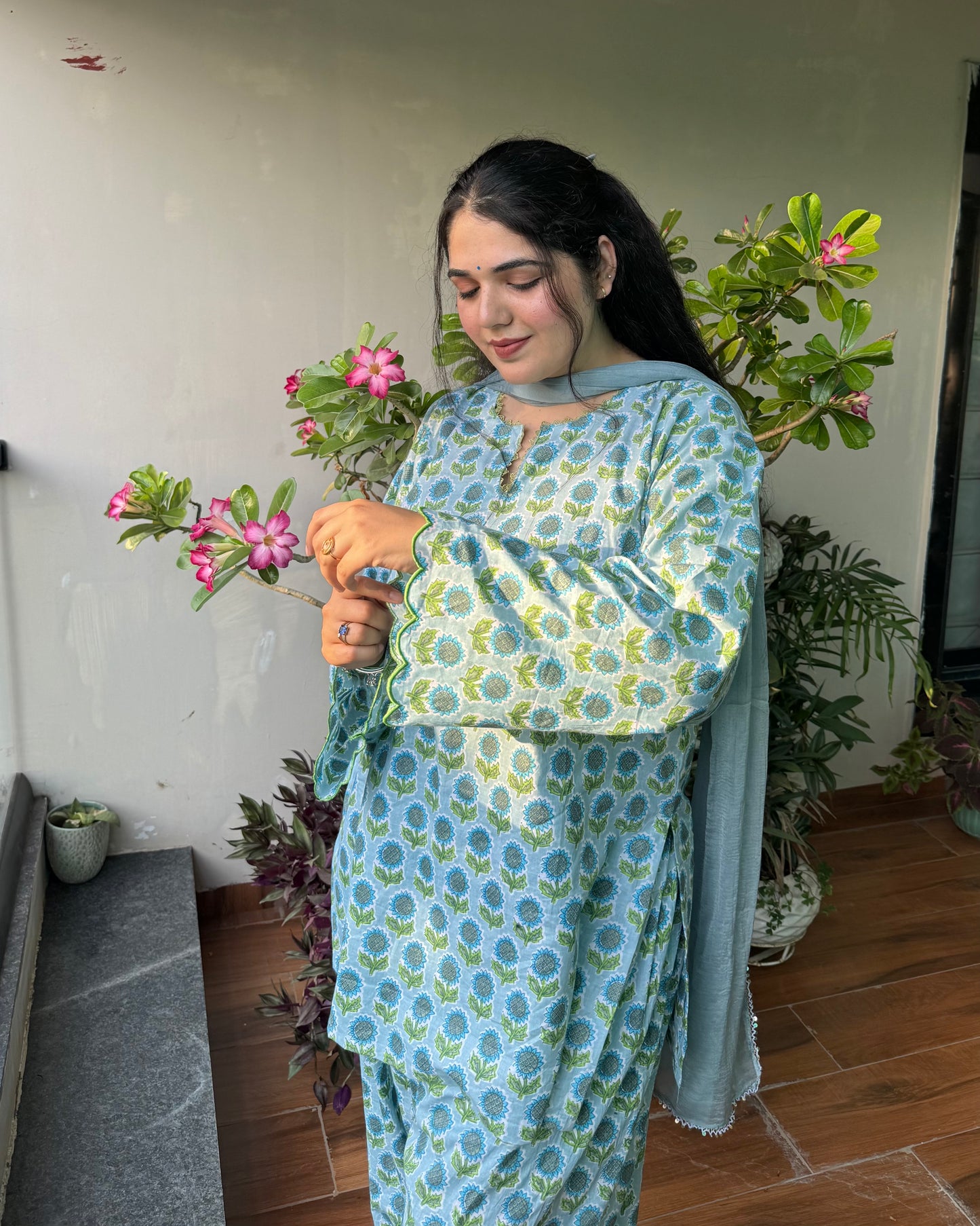 Phoolwari Salwar Set