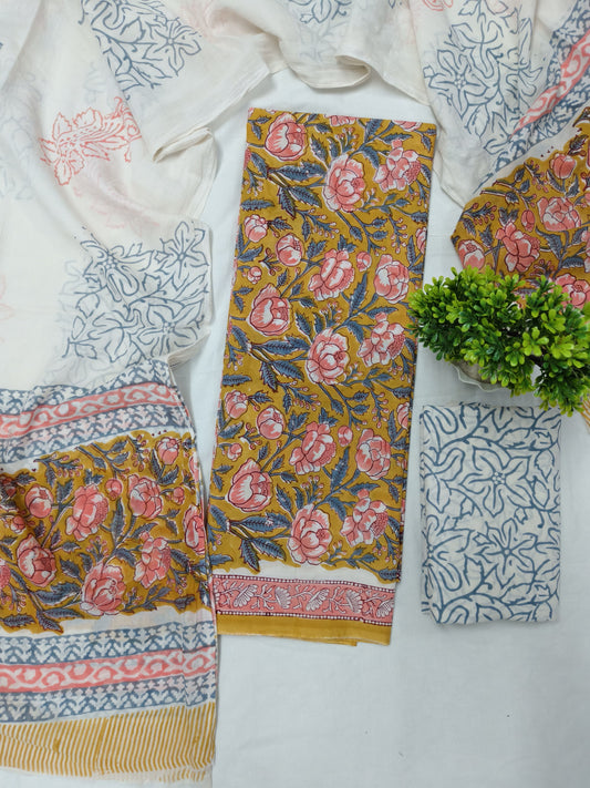Block printed suit set