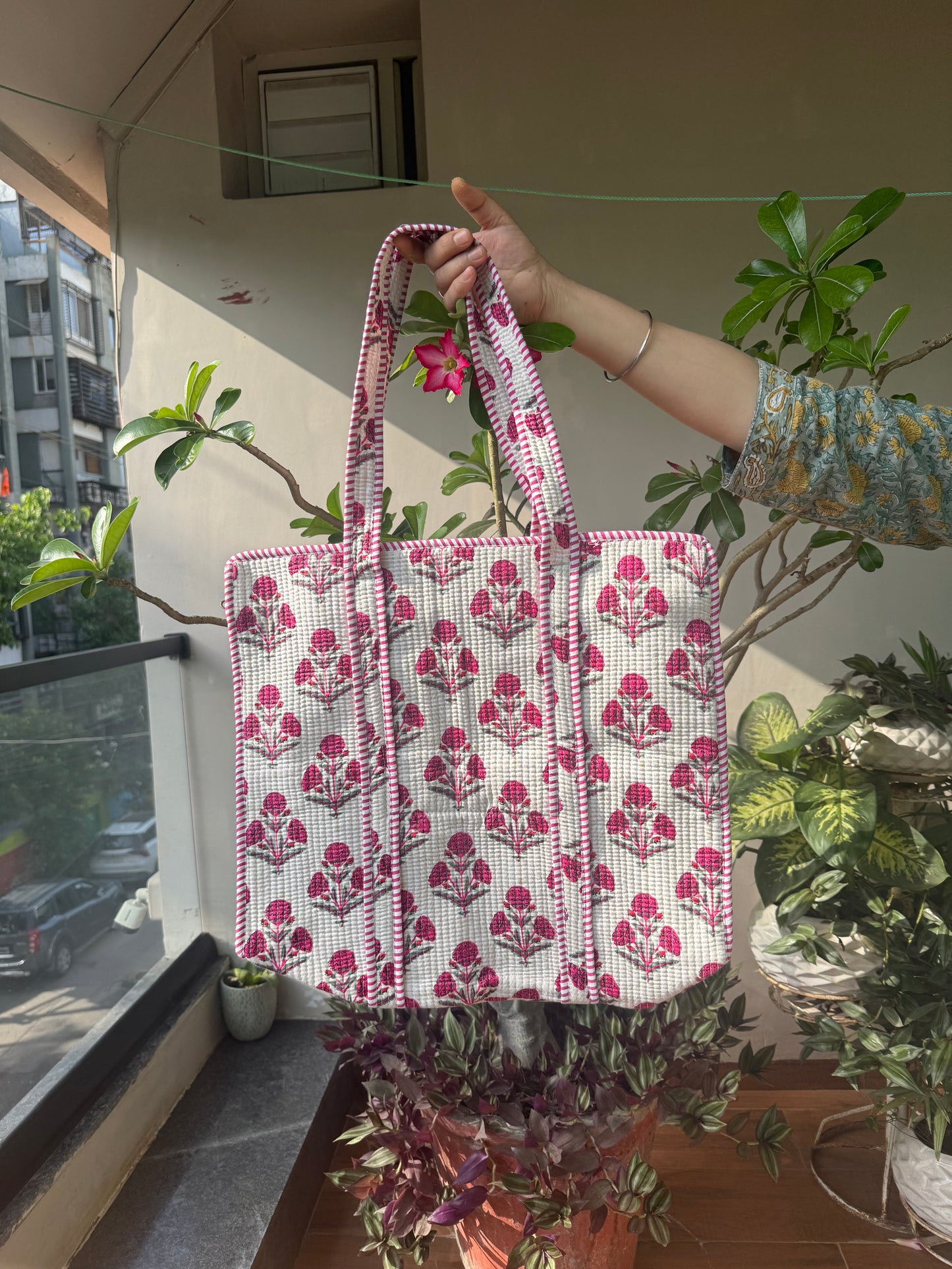 Quilted tote bag