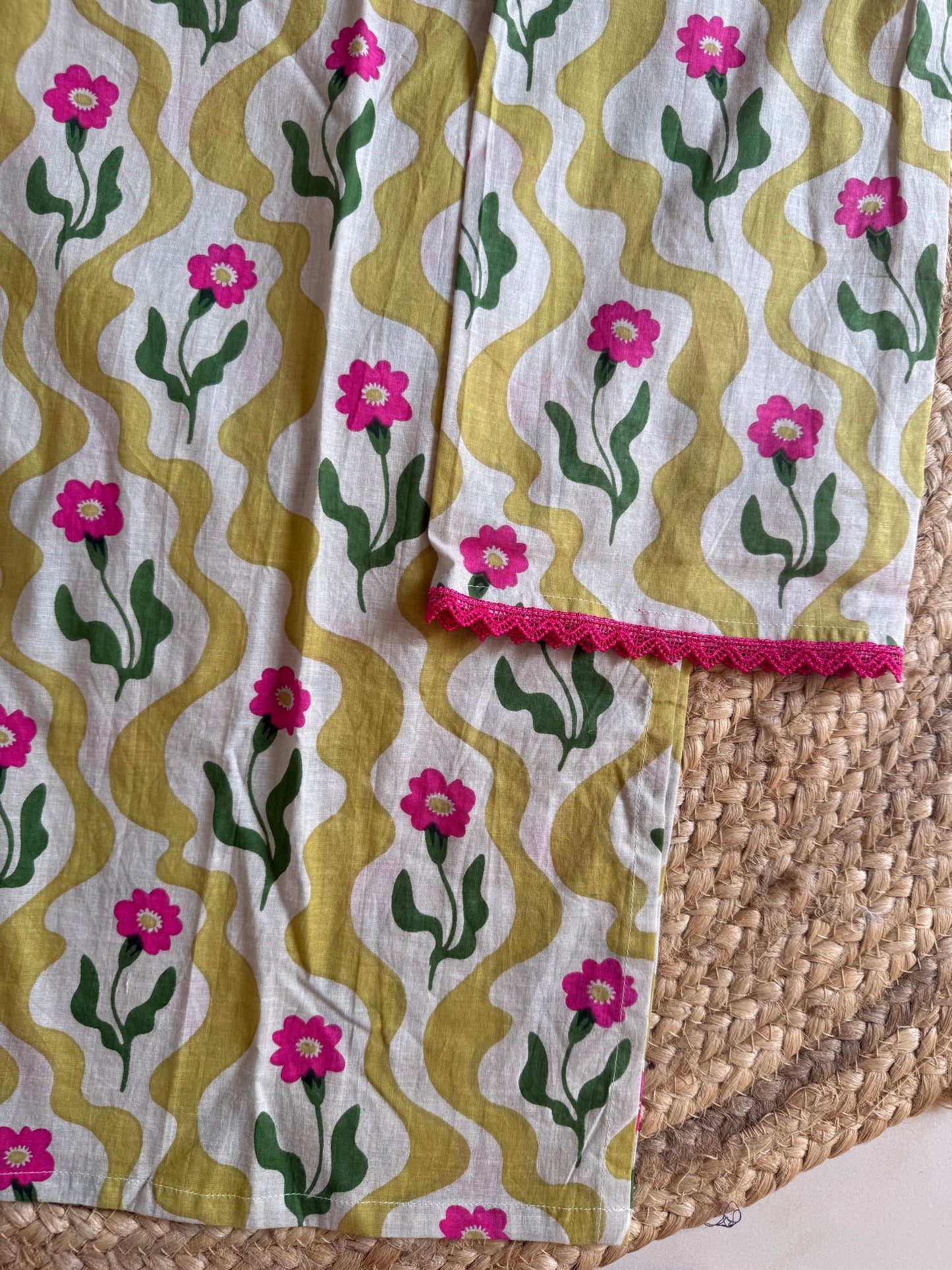 A line sleeves collared Kurti